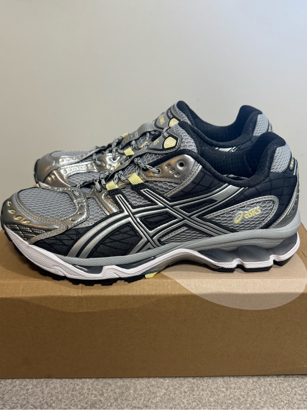 ASICS Gel-Nimbus 10.1 Piedmont Grey Graphite Grey Size 8.5 Men NEW 1203A543023